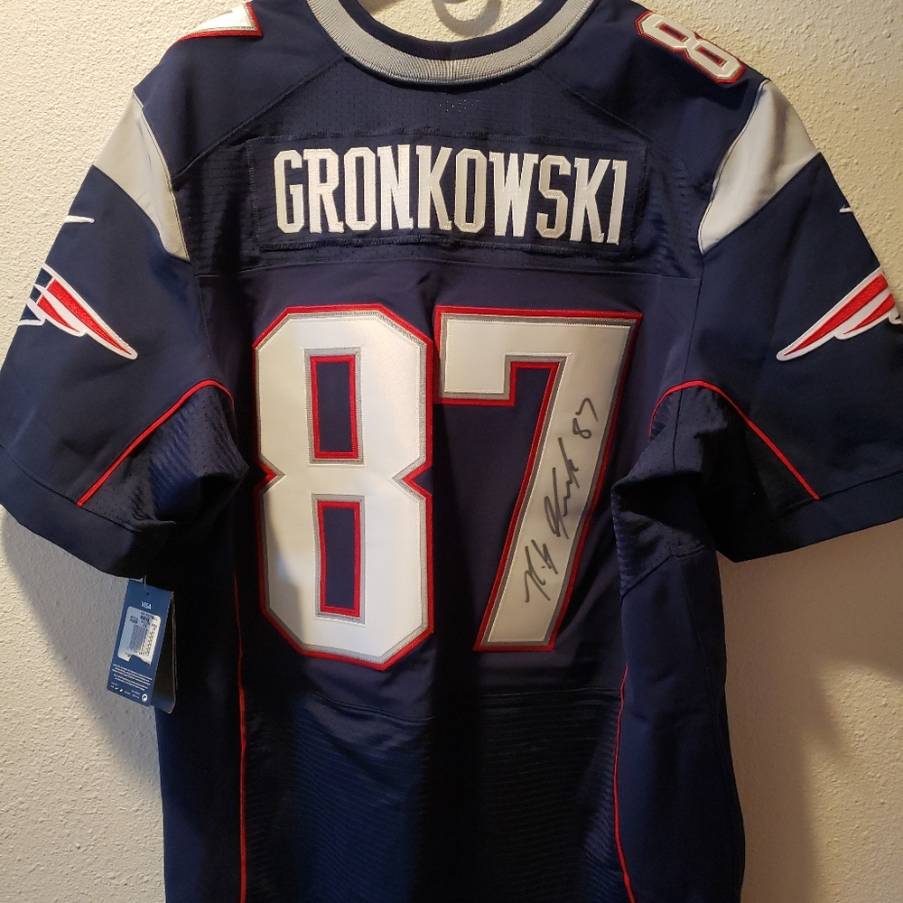 COA NWT SIGNED PATRIOTS GRONKOWSKI ELITE JERSEY